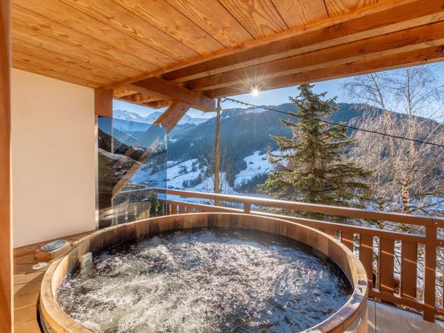 Chalet 5 étoiles avec sauna et bain nordique, proche des pistes, pour 12 personnes FR-1-467-127 - Le Grand Bornand