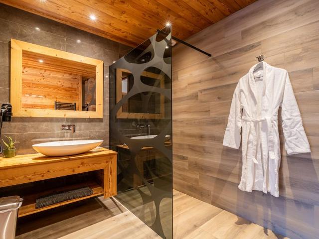 Chalet 5 étoiles avec sauna et bain nordique, proche des pistes, pour 12 personnes FR-1-467-127 - Le Grand Bornand