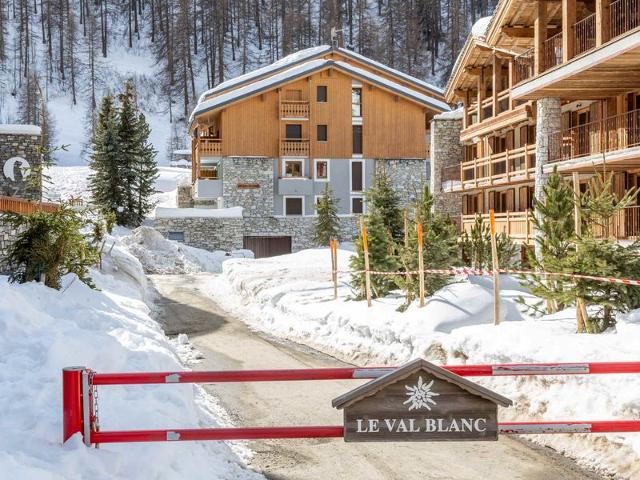 Appartement duplex skis aux pieds, 3 pièces, 5 pers., wifi, balcon, et garage privé FR-1-694-196 - Val d’Isère Centre