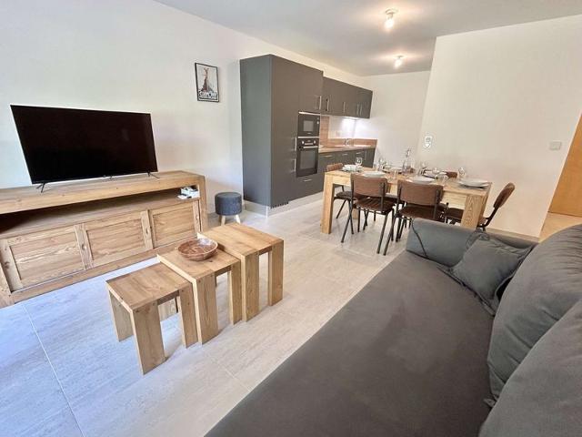 Appartement Neuf 3 Pièces avec Terrasse et Jardin, Proche Remontées Mécaniques, Parking Inclus FR-1- - Combloux