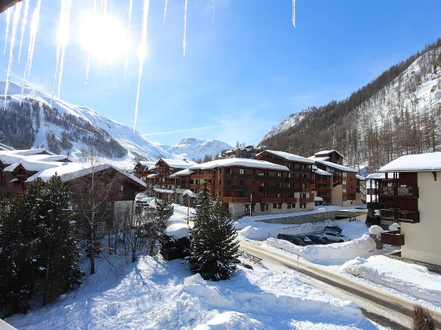 Charmant studio avec cabine et mezzanine à Val-d'Isère, WIFI, balcon sud, 6 pers. FR-1-694-308 - Val d’Isère Centre