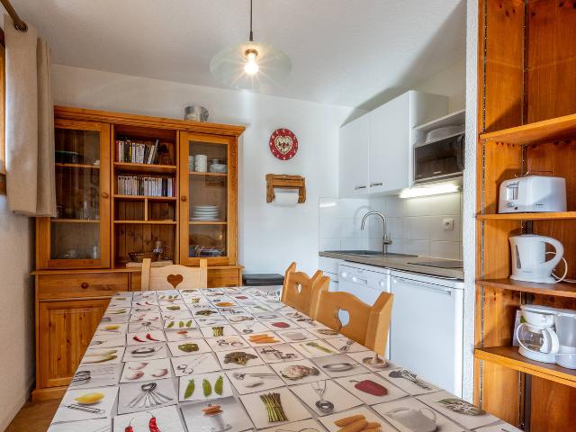 Charmant studio avec cabine et mezzanine à Val-d'Isère, WIFI, balcon sud, 6 pers. FR-1-694-308 - Val d’Isère Centre