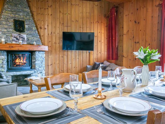 Duplex montagnard rustique avec cheminée, au vieux village de Val-d'Isère, au pied des pistes FR-1-6 - Val d’Isère Centre