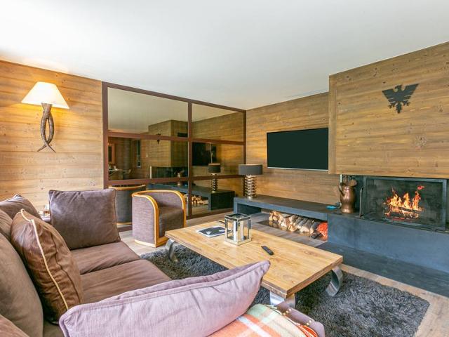 Appartement de prestige avec cheminée, balcon et wifi à Val-d'Isère FR-1-694-320 - Val d’Isère Centre