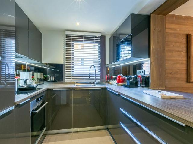 Appartement de prestige avec cheminée, balcon et wifi à Val-d'Isère FR-1-694-320 - Val d’Isère Centre