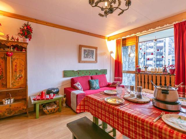 Coquet appartement montagnard proche commodités FR-1-694-35 - Val d’Isère Centre