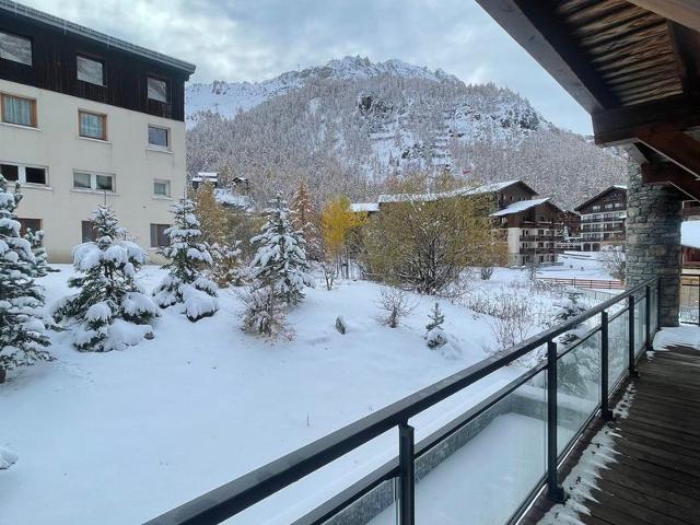 Appartement de standing avec balcon ensoleillé, 3 chambres, au cœur de Val-d'Isère FR-1-694-322 - Val d’Isère Centre