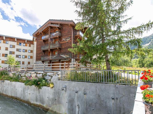 Appartement de standing avec balcon ensoleillé, 3 chambres, au cœur de Val-d'Isère FR-1-694-322 - Val d’Isère Centre