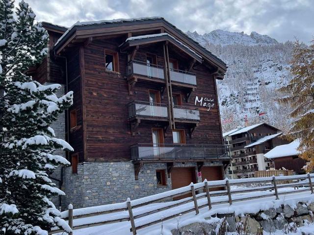 Appartement de standing avec balcon ensoleillé, 3 chambres, au cœur de Val-d'Isère FR-1-694-322 - Val d’Isère Centre