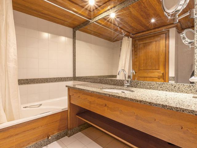 Bel appartement de standing au coeur de Val-d'Isère, accès direct aux pistes FR-1-694-31 - Val d’Isère Centre