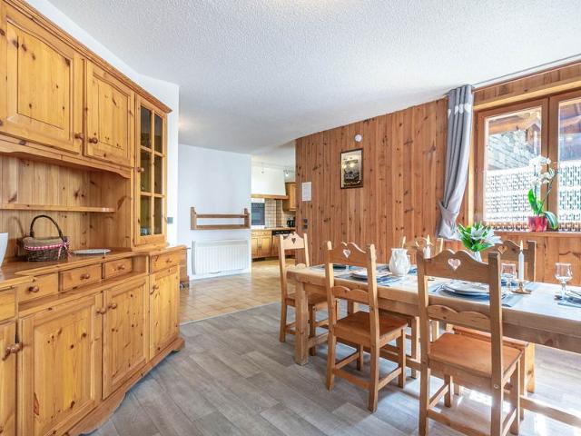 Appartement de style montagnard dans chalet rustique, au cœur du vieux village et aux pieds des pist - Val d’Isère Centre