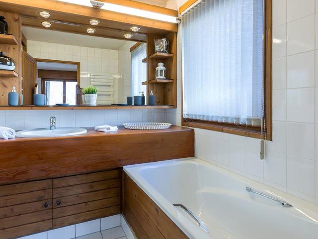 Chalet semi-indépendant avec terrasse et WiFi à Val-d'Isère FR-1-694-267 - Val d’Isère Centre