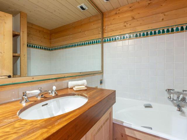 Duplex de standing au pied des pistes avec cheminée, terrasse et garage – Modane FR-1-694-329 - Val d’Isère Le Châtelard