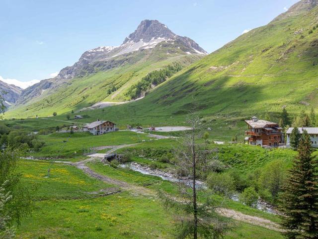 Duplex de standing au pied des pistes avec cheminée, terrasse et garage – Modane FR-1-694-329 - Val d’Isère Le Châtelard