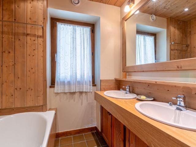 Chalet individuel, chaleureux avec cheminée et WIFI à Val-d'Isère FR-1-694-99 - Val d’Isère Centre