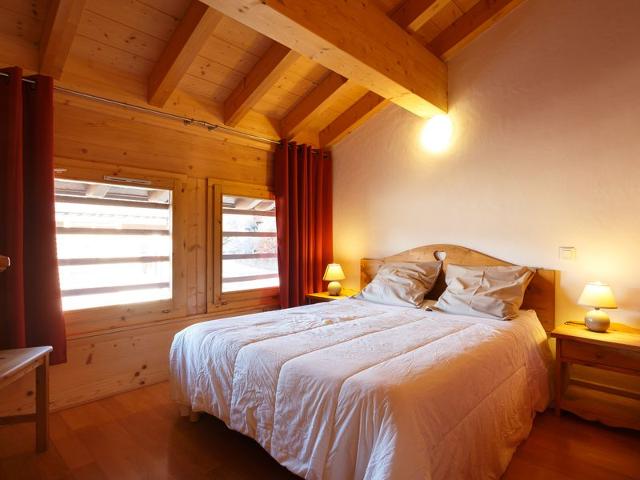 Chalet individuel 12 pers. à Montgésin, calme, proche pistes, parking dispo FR-1-755-20 - Plagne Montalbert