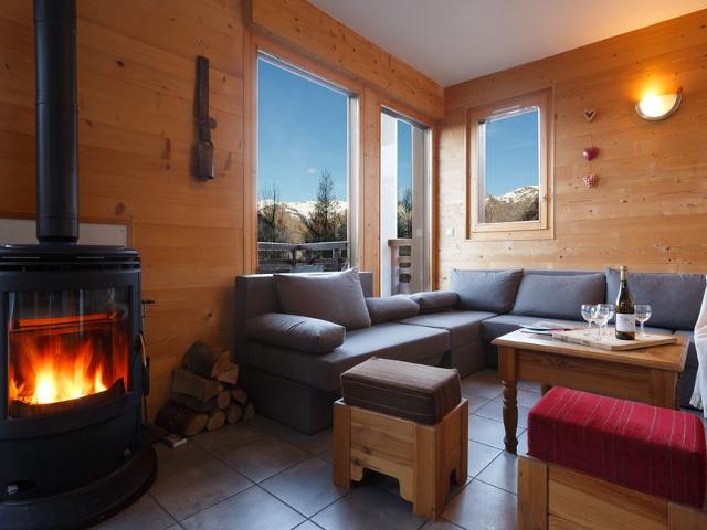 Chalet individuel 12 pers. à Montgésin, calme, proche pistes, parking dispo FR-1-755-20 - Plagne Montalbert