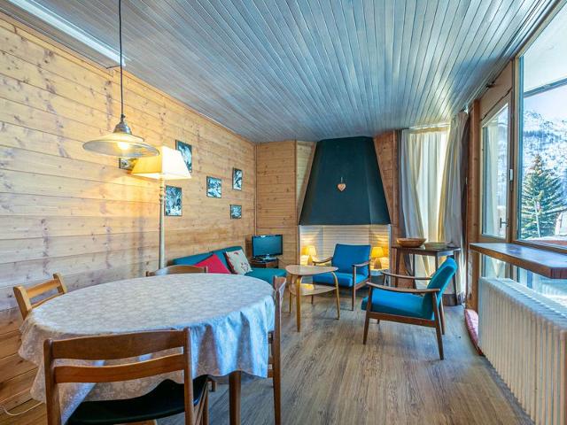 Charmant 3 pièces avec balcon, Wifi, acceptant animaux, au centre de Val-d'Isère FR-1-694-252 - Val d’Isère Centre