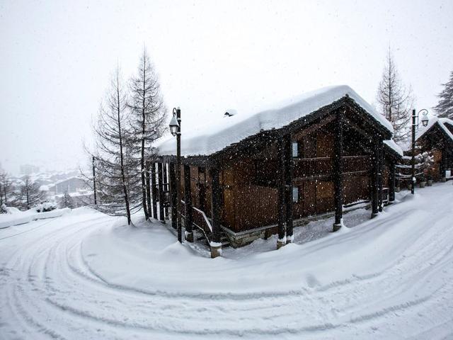 Spacieux appartement 3 pièces avec balcon, départ skis aux pieds, WIFI à Val-d'Isère FR-1-694-103 - Val d’Isère Centre