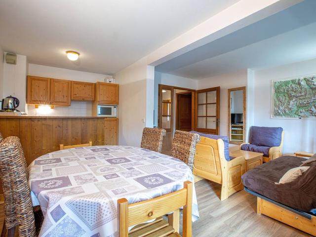 Spacieux appartement 3 pièces avec balcon, départ skis aux pieds, WIFI à Val-d'Isère FR-1-694-103 - Val d’Isère Centre