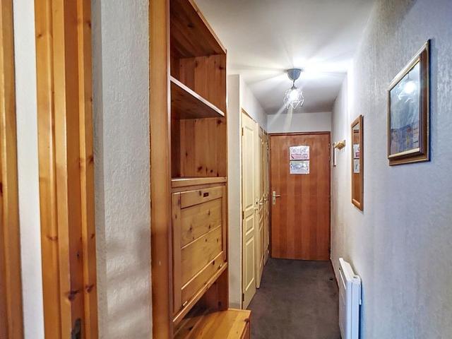 Location Appartement 2 Pièces 30m² 4 Pers aux Menuires avec Balcon Plein Sud, Pied des Pistes FR-1-1 - Les Menuires Bruyères