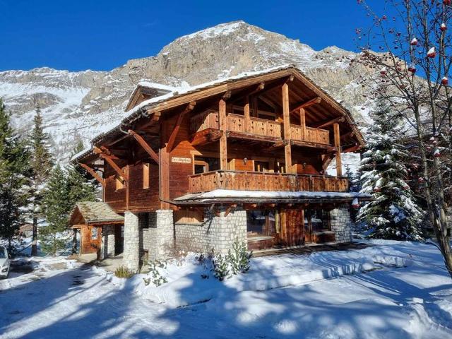 Confortable duplex ski aux pieds avec wifi, parking et vue sur pistes FR-1-694-122 - Val d’Isère Centre