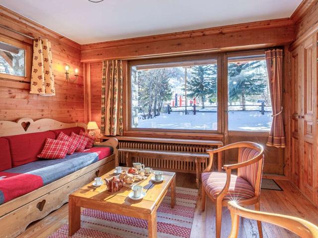 Confortable duplex ski aux pieds avec wifi, parking et vue sur pistes FR-1-694-122 - Val d’Isère Centre