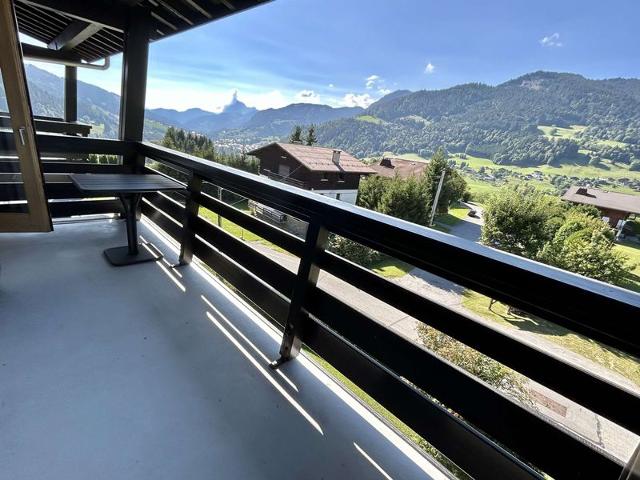 Megeve: Appartement 3 Pièces, 6 Couchages, Parking inclus, Proche pistes et village FR-1-597-181 - Megève