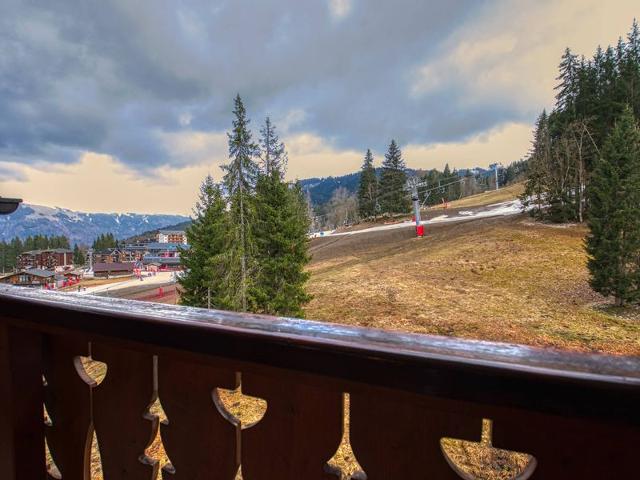 Charmant 3 chambres au pied des pistes, balcon, idéal pour 7 personnes FR-1-642-93 - Morillon Village