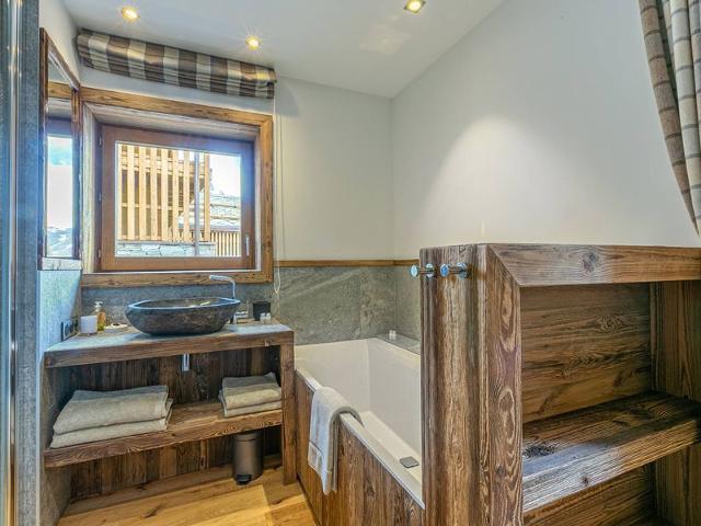 Bel appartement de standing dans résidence neuve au pied des pistes à Val-d'Isère FR-1-694-155 - Val d’Isère Centre