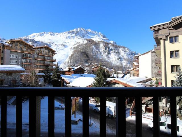 Appartement rénové skis aux pieds avec parking couvert, au cœur de Val-d'Isère FR-1-694-280 - Val d’Isère Centre