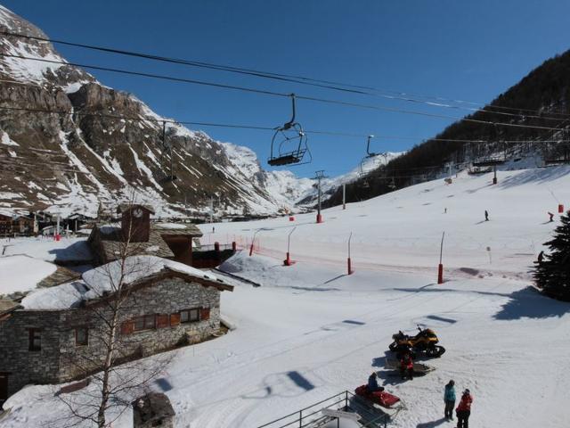 Appartement 2 pièces + mezzanine avec balcon, parking et WiFi FR-1-694-249 - Val d’Isère Centre