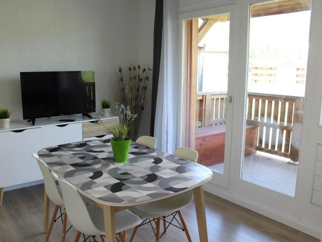 Superdévoluy : Appartement rénové 2 Pièces avec Balcon Proche des Pistes FR-1-162-676 - Superdévoluy