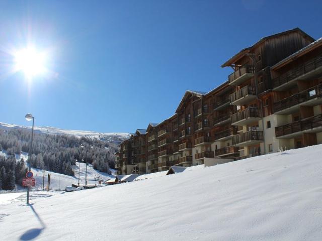 Superdévoluy : Appartement rénové 2 Pièces avec Balcon Proche des Pistes FR-1-162-676 - Superdévoluy