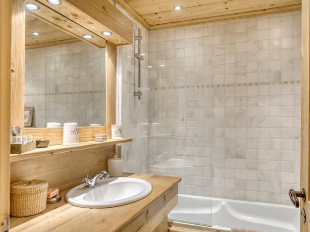 Appartement 3 chambres avec sauna, balcons et parking à 400m du centre de Megève FR-1-453-315 - Megève