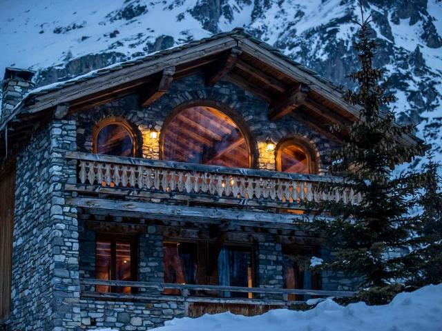 Chalet prestige 4 chambres, hammam, cheminée, conciergerie FR-1-694-365 - Val d’Isère Centre