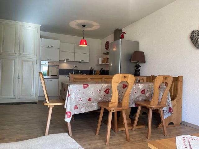 Appartement T3 central à Samoëns avec jardin et WIFI FR-1-624-162 - Samoëns