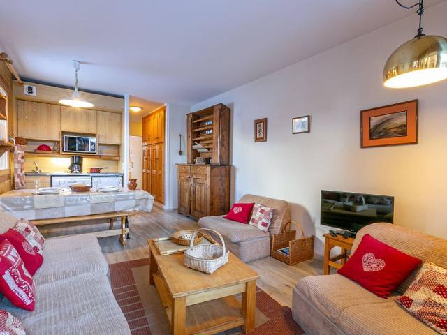 Bel appartement 3 pièces avec balcon, proche des pistes et du Vieux Village, WiFi inclus FR-1-694-257 - Val d’Isère Centre