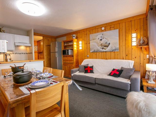 Appartement coquet avec balcon, wifi, 2 pièces, Val-d'Isère FR-1-694-367 - Val d’Isère Centre