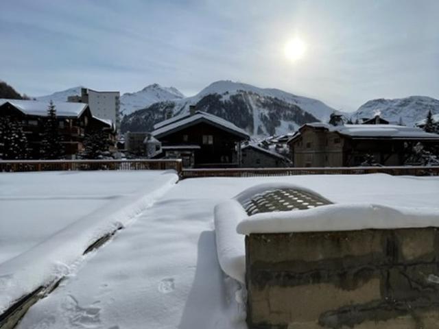 Studio cosy renové avec balcon, Wifi, à 5min du centre FR-1-694-315 - Val d’Isère Centre