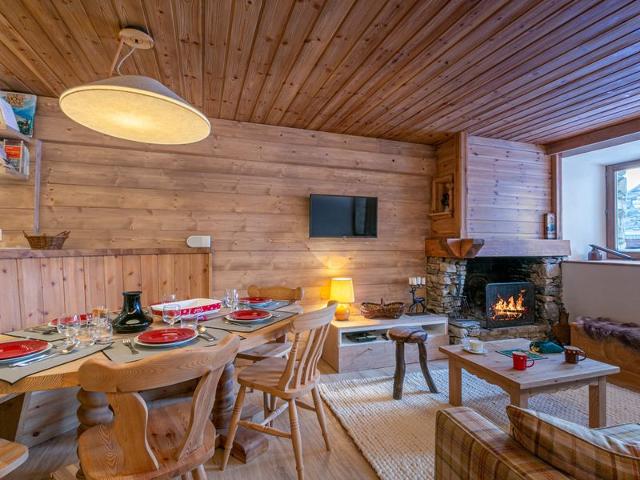 Élégant appartement rénové avec wifi au cœur du vieux Val-d'Isère, proche des pistes et commodités F - Val d’Isère Centre