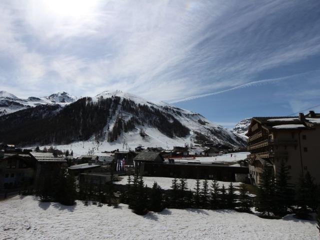 Spacieux 2 pièces plein sud, proche centre et pistes à Val d'Isère, avec parking et Wifi FR-1-694-24 - Val d’Isère Centre