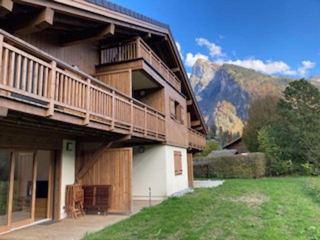 Appartement moderne T4 avec jardin dans résidence neuve FR-1-624-167 - Samoëns