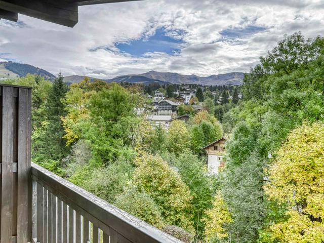 Appartement rénové 2 chambres, balcon exposé Sud, Wi-Fi, parking, près du centre Megève FR-1-453-318 - Megève