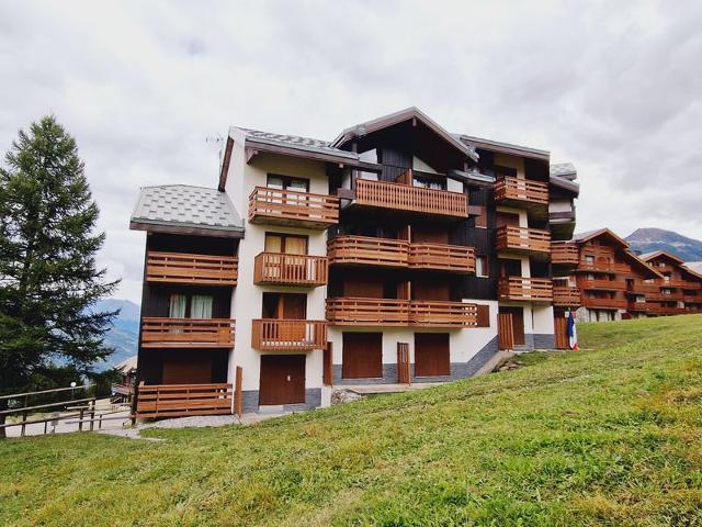 Studio rénové à La Plagne, pistes à proximité FR-1-755-34 - Plagne Montalbert