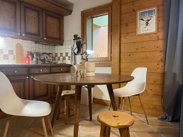 Appartement calme avec balcon, parking et équipement moderne FR-1-624-173 - Samoëns