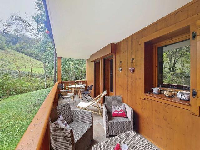 Appartement calme avec balcon, parking et équipement moderne FR-1-624-173 - Samoëns