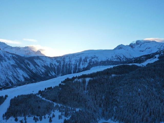 Chalet neuf à Courchevel 1850, prêt pour 6 avec ski aux pieds et wifi! FR-1-575-233 - Courchevel 1850