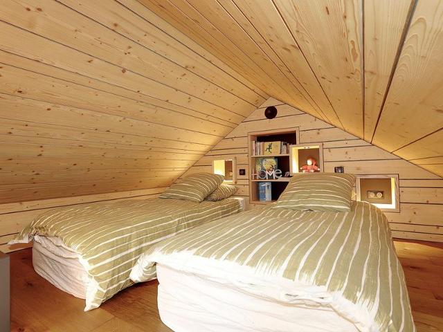 Chalet neuf à Courchevel 1850, prêt pour 6 avec ski aux pieds et wifi! FR-1-575-233 - Courchevel 1850