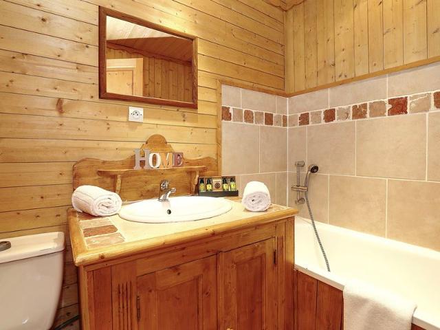 Chalet de luxe 8 chambres avec sauna et parking à Courchevel La Tania FR-1-575-232 - La Tania